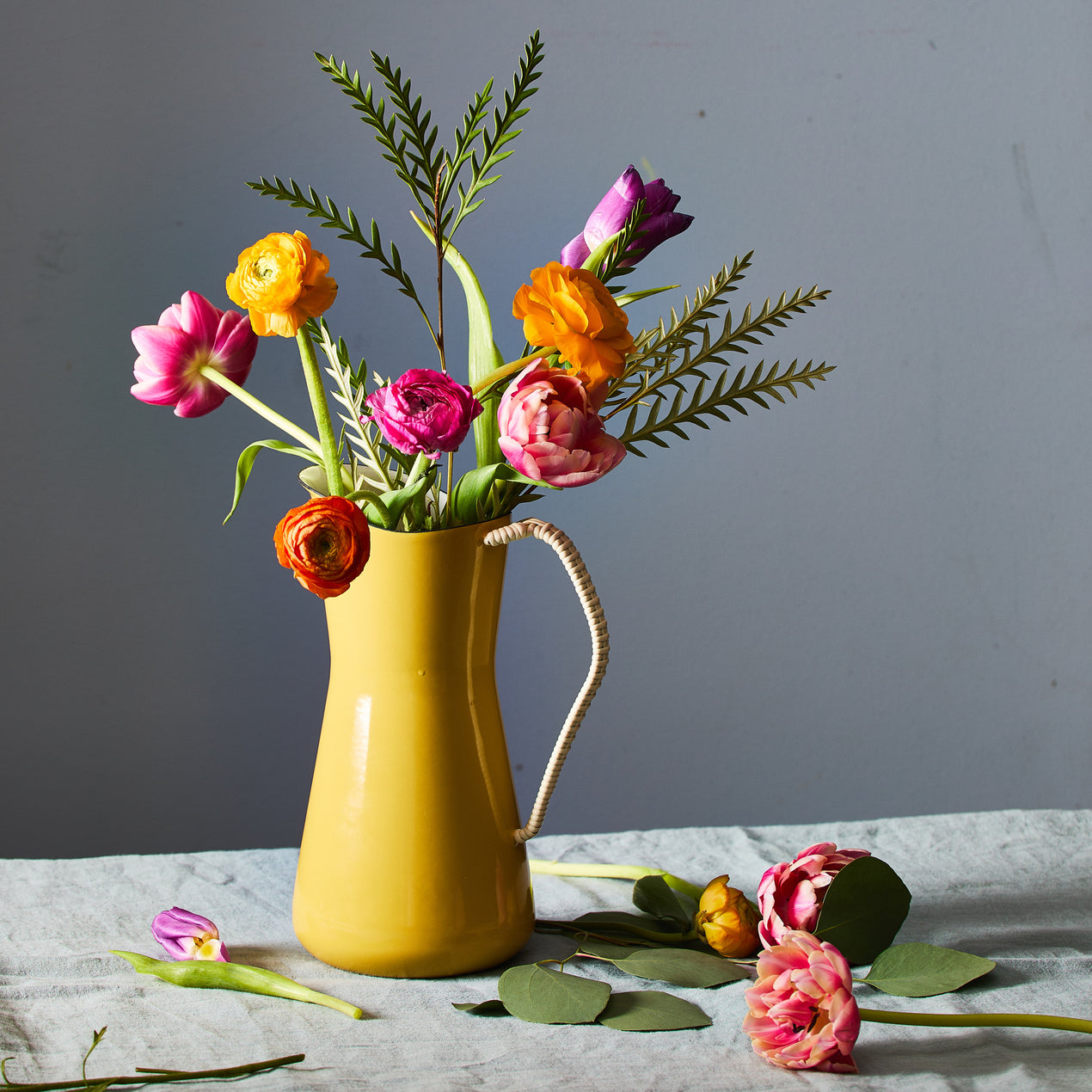 Købenstyle Wrapped Handle Water Pitcher, Yellow